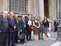 L'Istituto Italiano Fernando Santi con l'Associazione Cipriani e la delegazione proveniente dallAmerica Latina, il  4 luglio 2007 al Senato della Repubblica Italiana, per la celebrazione del Bicentenario della nascita di Garibaldi.