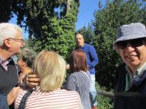 Umberto si diverte con gli amici
