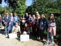 Il gruppo fa un’altra foto