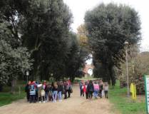 Le classi III D e III F sul viale dei gloriosi combattimenti del 3 giugno 1849