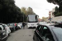 Il pullman porta le classi fino a Villa Sciarra, si recupera un poco di tempo