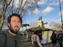 Claudio Mancini completa la sua lezione a Piazzale Garibaldi. Giuseppe Garibaldi, dall'alto del monumento lo ringrazia
