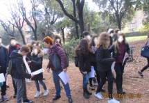 La prof.ssa Lucia D’Amore avvia il gruppo invitandolo a leggere l’immagine della battaglia del 3 giugno 1849