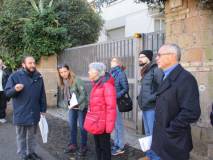 Roberto Calabria mostra il Vascello: sulla destra Franco Iacianci e Francesco Vacca