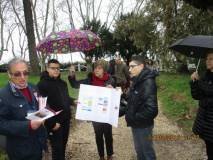 Massimo Capoccetti con Matteo Garbelli, la prof. Tiziana Di Crescenzo e Lorenzo Colonna