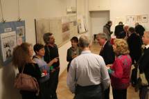Enrico e Cecilia Luciani in sala per parlare della Scalea del Tamburino (e della panchina...) con l’associazione Trastevere Attiva: coordina Emanuela Mariani di San Cosimato
