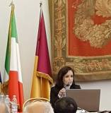 L'ing. Maria Elena D'Effremo svolge la sua relazione