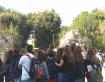 La classe IV F sui luoghi del combattimenti del 3 giugno 1849