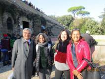 Foto ricordo: Enrico Luciani, Elena Angelini, Isabella Ghedini Ferri, cui si aggiunge Debora Lanini