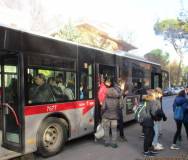 Arrivano con ritardo, ma scendono pronti a recuperare il tempo perduto