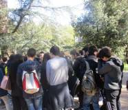 Luciani tra i ragazzi della IVd spiega i combattimenti e il ferimento di Mameli