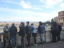 Davanti al Fontanone una vista panoramica su Roma