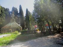 Si lascia Villa Sciarra (zona della voliera) per camminare verso l’ottavo bastione