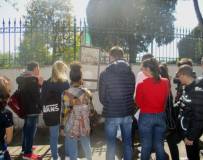 A Villa Spada la classe ascolta la difesa dei i bersaglieri lombardi e la morte di Luciano Manara