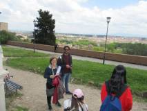 Soddisfatta la professoressa Daniela Forni; accanto a lei l’insegnante Rocco Pezzullo