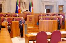 Il Generale Nunzio Paolucci parla dei Bersaglieri e ricorda Luciano Manara