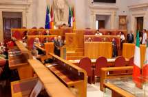Mario Di Napoli conclude; rivolge grandi riconoscimenti a Enrico Luciani e all'associazione Cipriani-GRAZIE