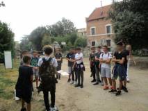 I ragazzi discutono sui luoghi