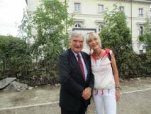 Enrico Luciani tenta la prof.ssa Paola Cigni, architetta, a collaborare con l’Associazione