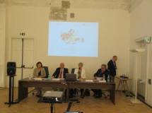 Parte il Convegno: (da sin.) Daniela Imperi, Vittorio Emiliani, Gemma Guerrini, Roberto Del Signore