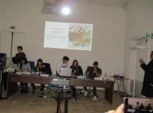 Al termine vengono presentati i lavori svolti dagli studenti del liceo Newton e dell’IIS Seneca