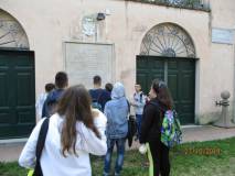 Si arriva a Casale Barberini, oggi sede dell’Istituto di Studi germanici