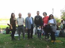 Ancora una foto di gruppo per gli insegnanti e i conduttori della visita