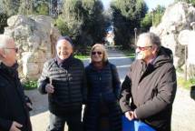 Massimo Capoccetti saluta i giovani/anziani amici
