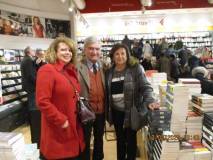 Enrico Luciani tra Giovanna De Luca e Daniela Donghia