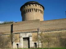 Porta Pertusa e Torre di San Giovanni