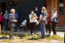 Luciani commosso all’arrivo di Massimo Castracane e degli altri suoi ex collaboratori culturali nel 1986