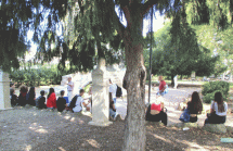 Al monumento di Anita Massimo Capoccetti svolge un lungo e appassionato discorso
