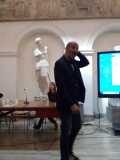 Jonis BASCIR, autore, regista ed interprete di: SPETTACOLO BEIGE - L'IMPORTANZA DI ESSERE DIVERSO