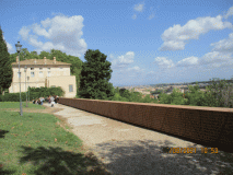 Il Belvedere della Costituzione Romana del 1849 con i suoi articoli incisi sul parapetto