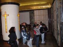 ALIM6843 nella cripta del Mausoleo il gruppo di Albano_big