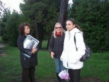 CIMG3862 da sinistra Daniela Donghia e le insegnanti Simonetta D'Orazio, Elena Cardone_big