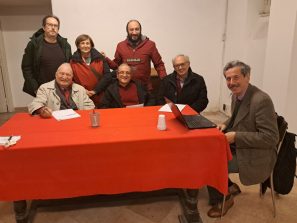 Seduti: Enrico Luciani, Massimo Capoccetti, Roberto Cerulli, Giacomo Bucolo. In piedi: Paolo Calbucci, Giovanna De Luca, Roberto Calabria